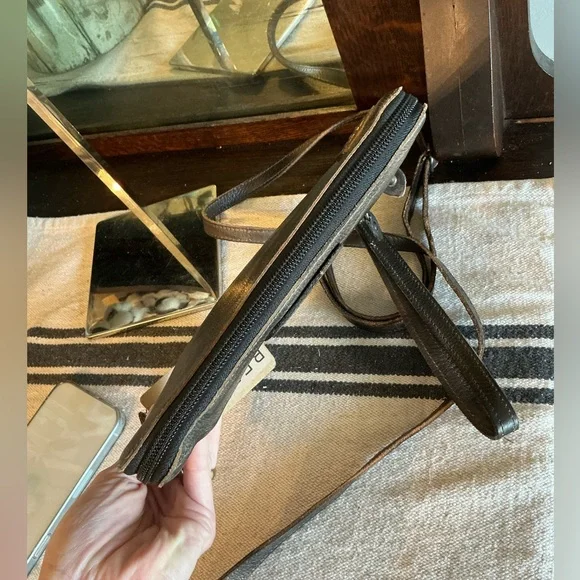 NWT Bed Stu TEMPLETON II Black Gray Rustic Crossbody Wallet Clutch Retail $185 - Picture 10 of 16